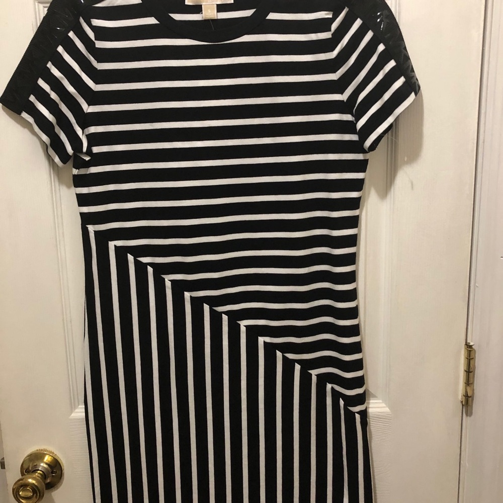 Ladies black and white striped dress Sport